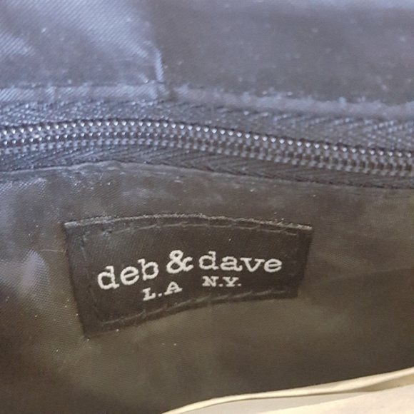 Deb & Dave L.A. N.Y. Clutch Purse - Picture 5 of 5